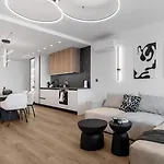 Stylish 1br With Sea View - Pool, & Parking I Skyline By Flat Mаnаger Varna