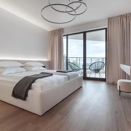 Stylish 1br With Sea View - Pool, & Parking I Skyline By Flat Mаnаger Appartement