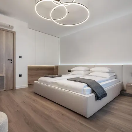 Stylish 1br With Balcony & Parking I Skyline By Flat Mаnаger Daire *