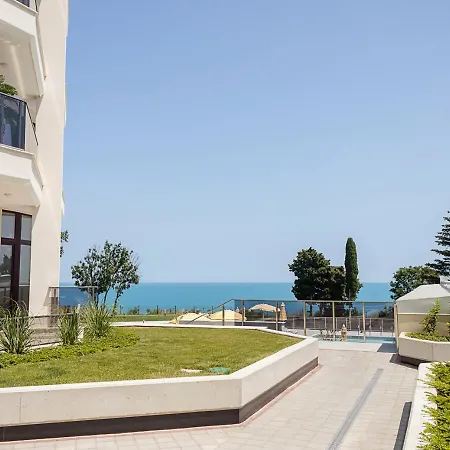Stylish 1br With Sea View - Pool, & Parking I Skyline By Flat Mаnаger