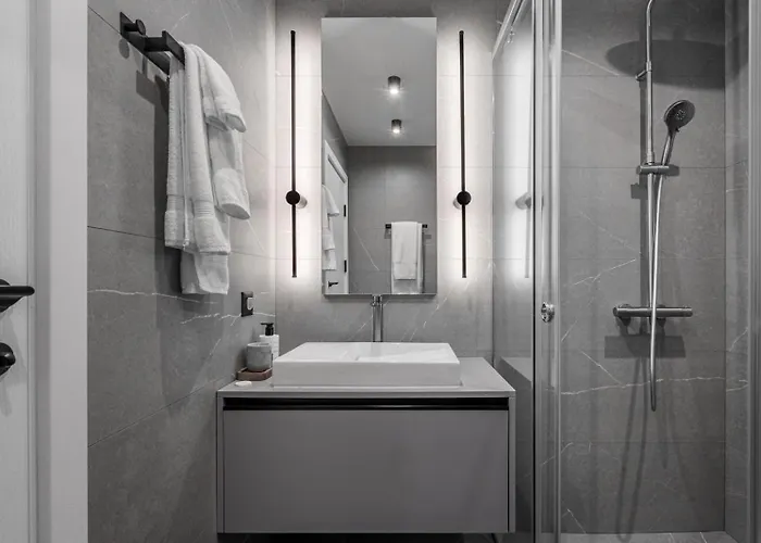 Stylish 1br With Balcony & Parking I Skyline By Flat Mаnаger 바르나