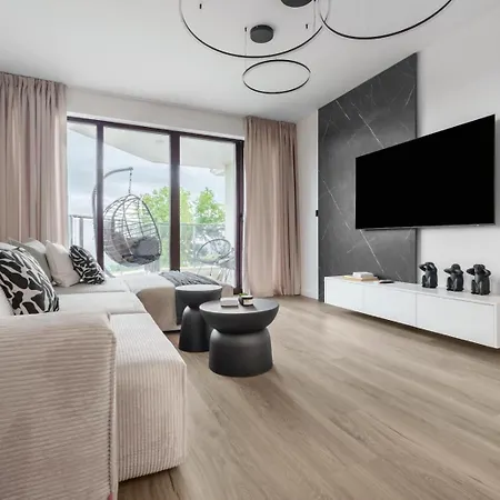 Stylish 1br With Balcony & Parking I Skyline By Flat Mаnаger 公寓 *